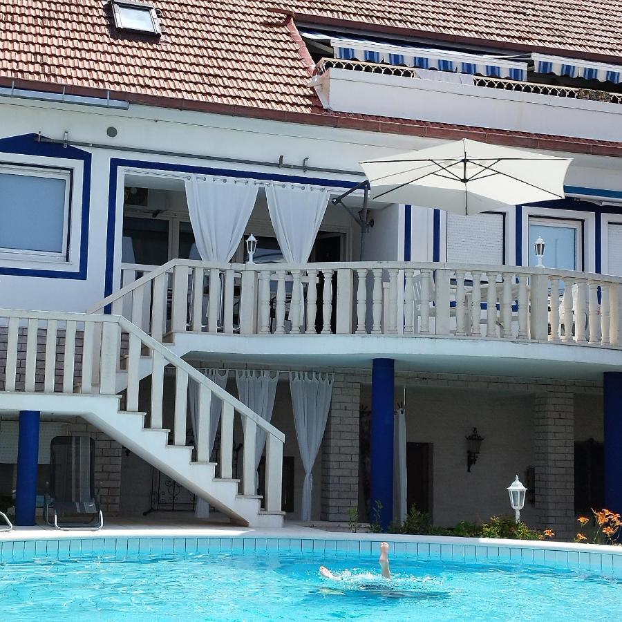 Villa Elit Dugi Rat Exterior photo